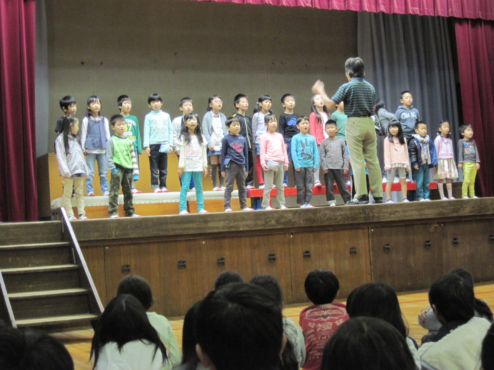 学校生活の一コマ 市内音楽会に向けて 藤沢市立大道小学校